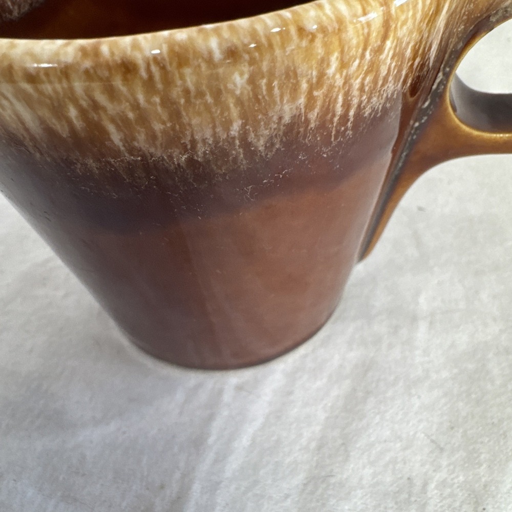 Vintage Brown Drip Glaze Coffee Mug Cup by Hull USA Ovenproof 12 Ounce Signed - Picture 3 of 7